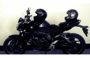 Yamaha  FZ1 2009