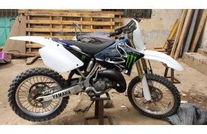 Yamaha  YZ-125 0