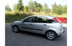Ford Focus 2000