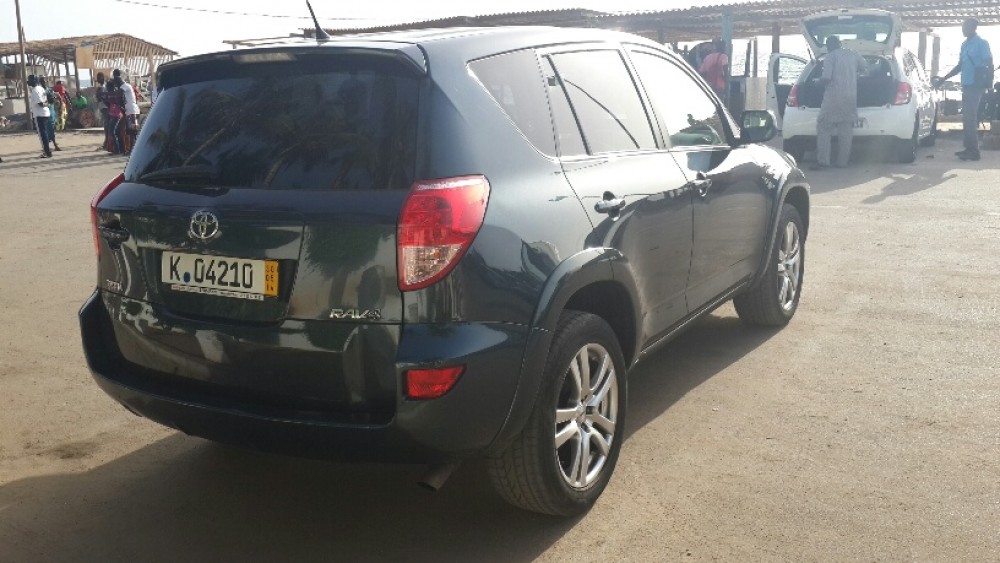 Toyota RAV4 2006 0