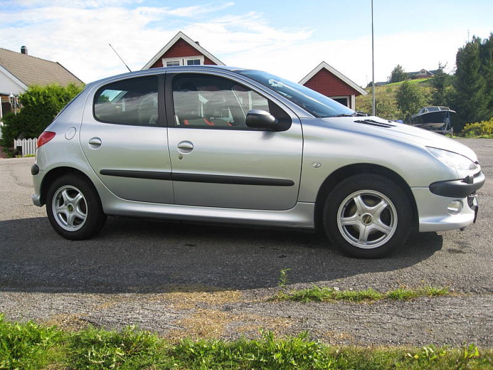 Peugeot 206 2005 0