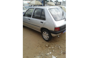 Peugeot 205 0
