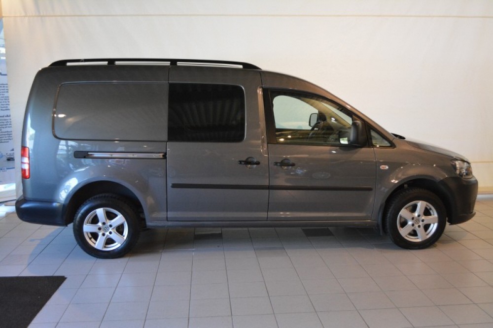 Volkswagen Caddy-Maxi-MAXI-110-CR-4MO-VARE-4-motion 2011 0
