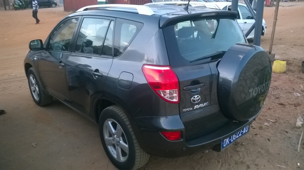 Toyota RAV4 2006 0