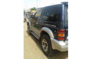 Mitsubishi Pajero 2000