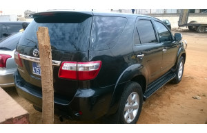 Toyota Fortuner 2011