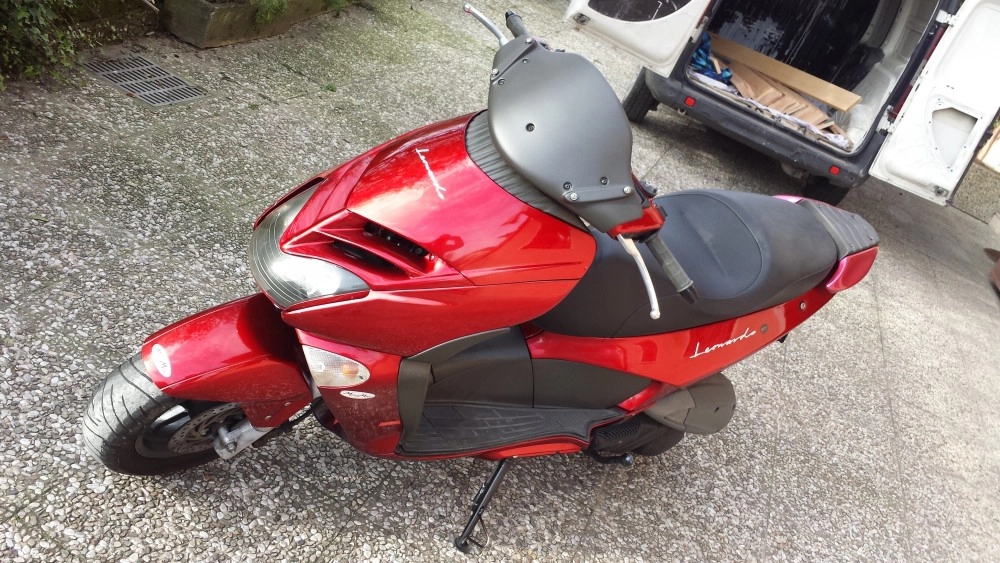 Aprilia  Leonardo 0 0