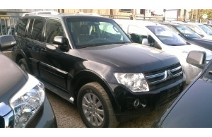 Mitsubishi Montero 2009