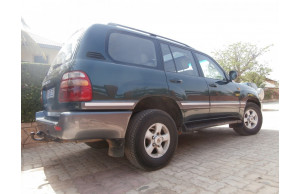 Toyota Land Cruiser 2000