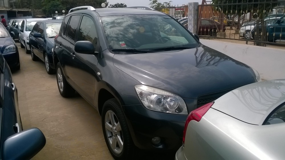 Toyota RAV4 2006 0
