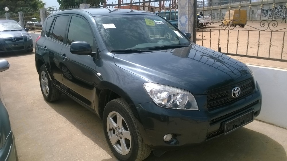 Toyota RAV4 2006 0