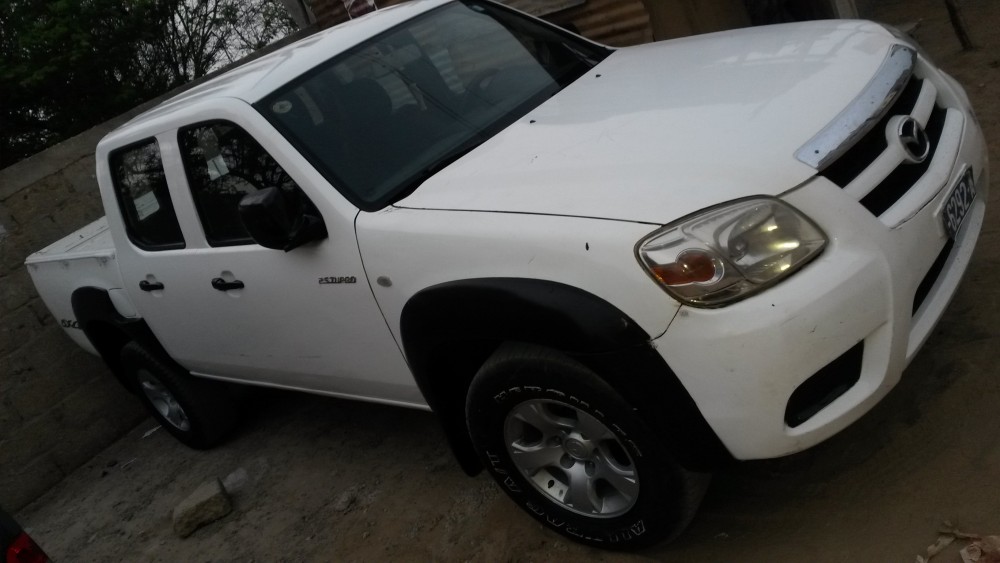 Mazda bt-50-double-cabine 2009 0