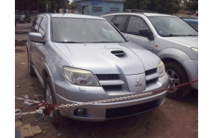 Mitsubishi Outlander 2008