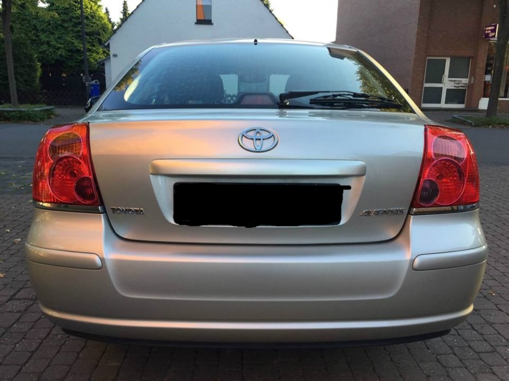 Toyota Avensis 2006 0