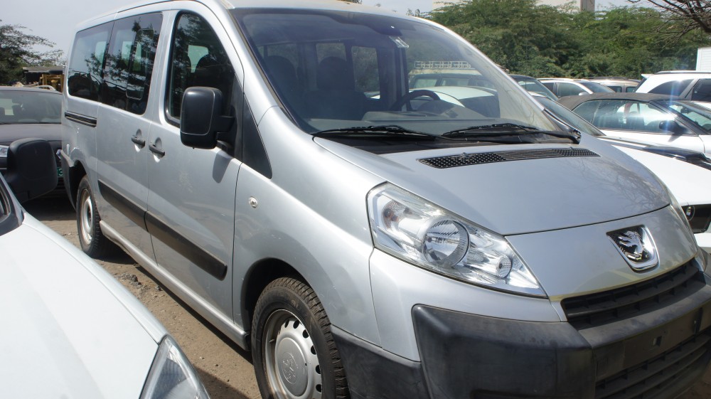 Peugeot Boxer 2010 0