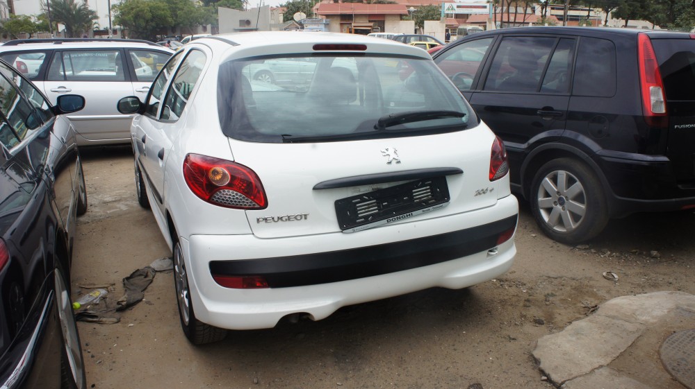 Peugeot 206 2011 0