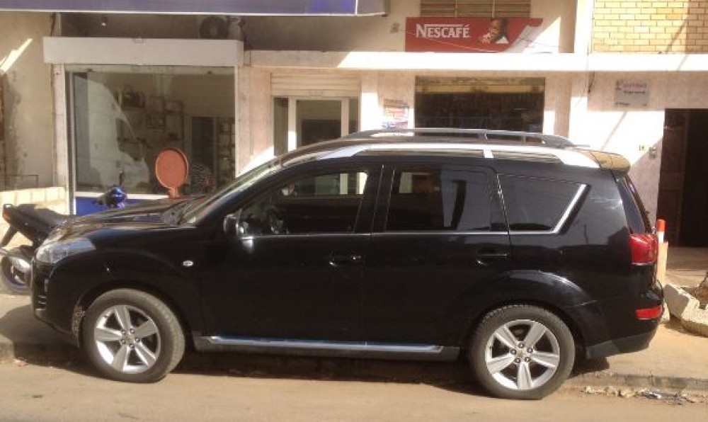 Peugeot 4007 2008 0
