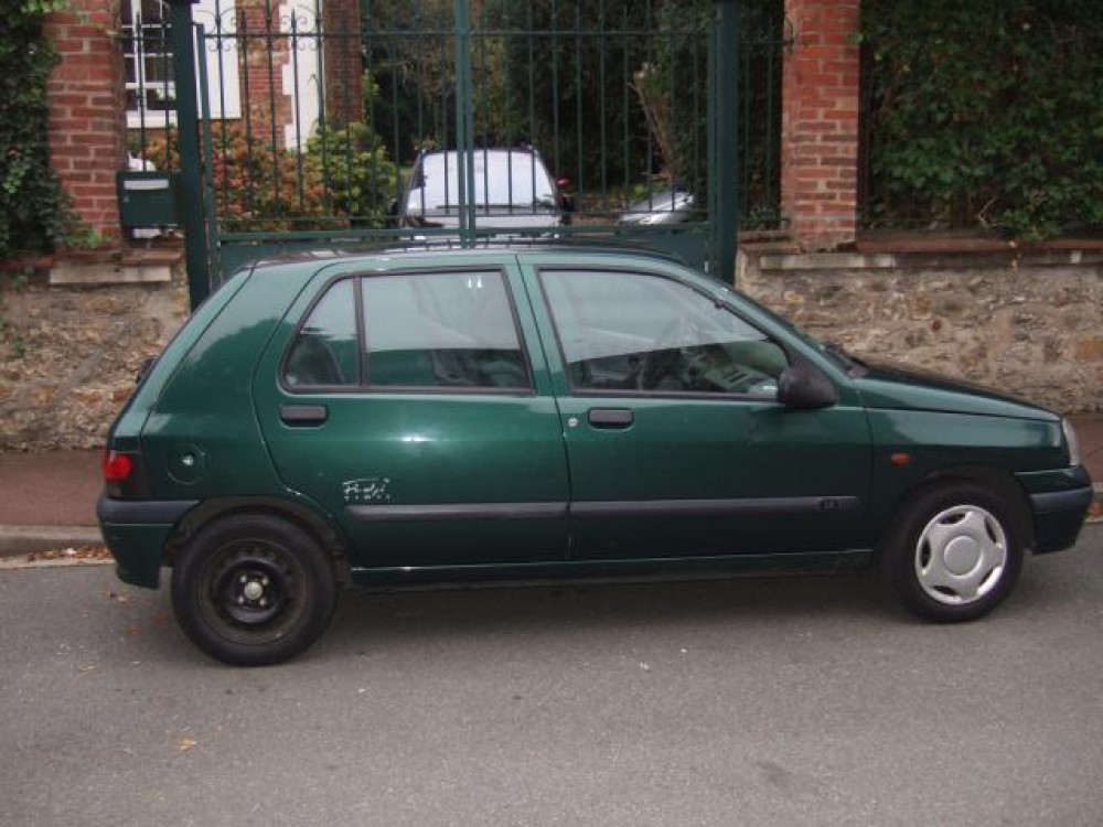 Renault Clio 0 0