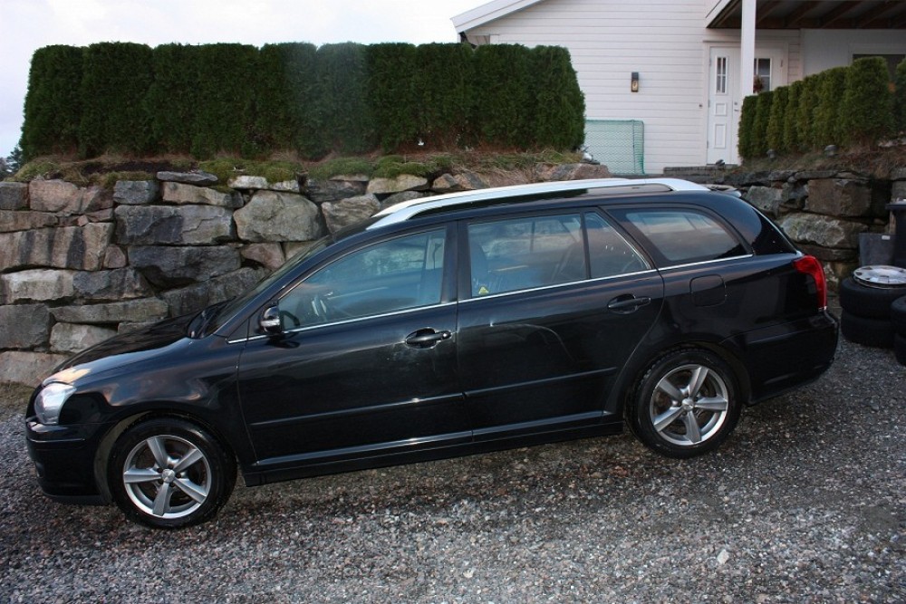 Toyota Avensis 2008 0