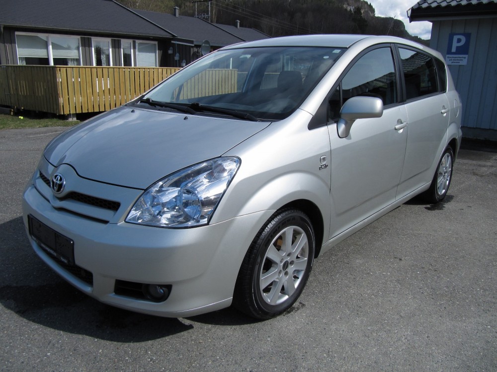 Toyota COROLLA-VERSO 2006 0