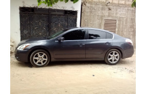 Nissan Altima 2012