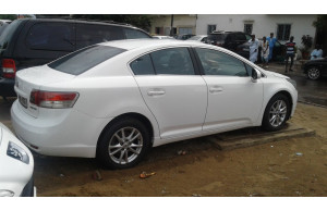 Toyota Avensis 2012