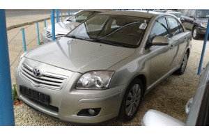 Toyota Avensis 2011