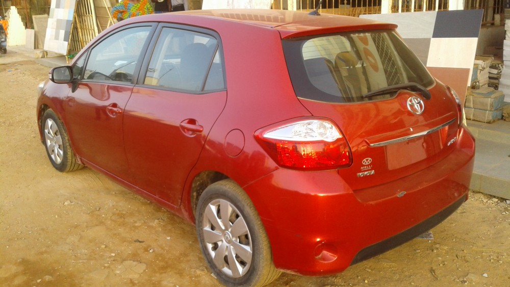 Toyota Auris 2010 0