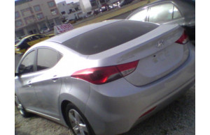 Hyundai Elantra 2011