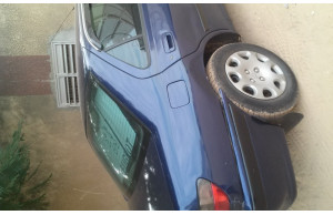 Peugeot 406 0