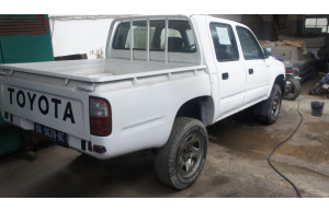 Toyota Hilux 2002