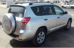 Toyota RAV4 2011