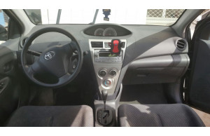 Toyota Yaris 2008