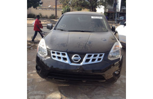 Nissan ROGUE 2011