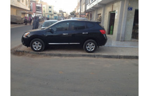 Nissan ROGUE 2011