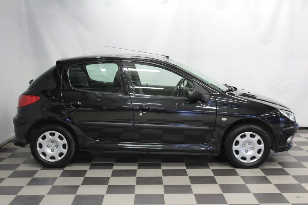 Peugeot 206 2005 0