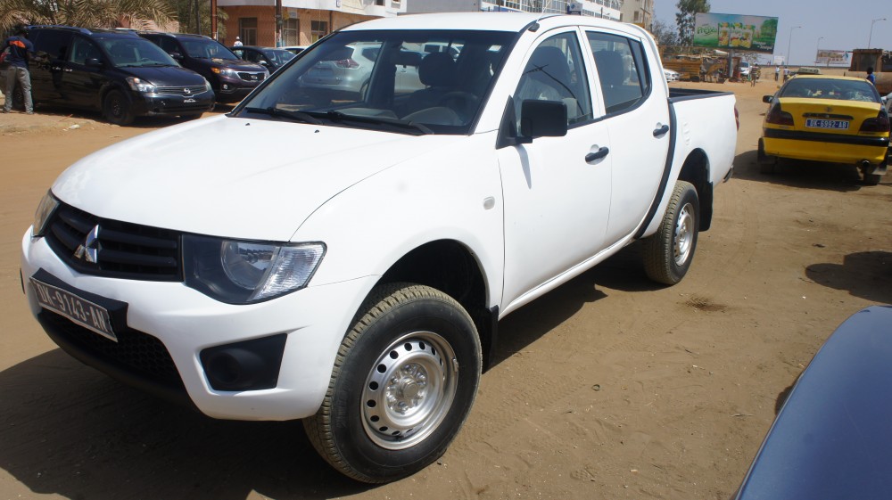 Mitsubishi L200 2012 0