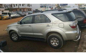 Toyota Fortuner 2009