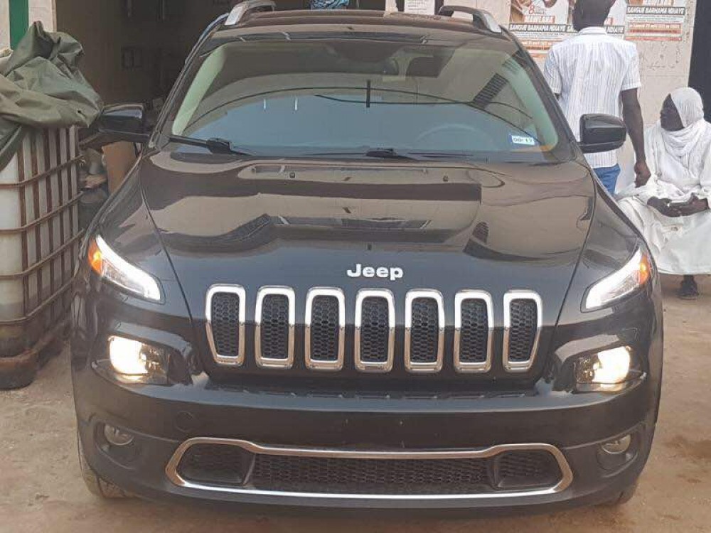 Jeep Cherokee 2015 0