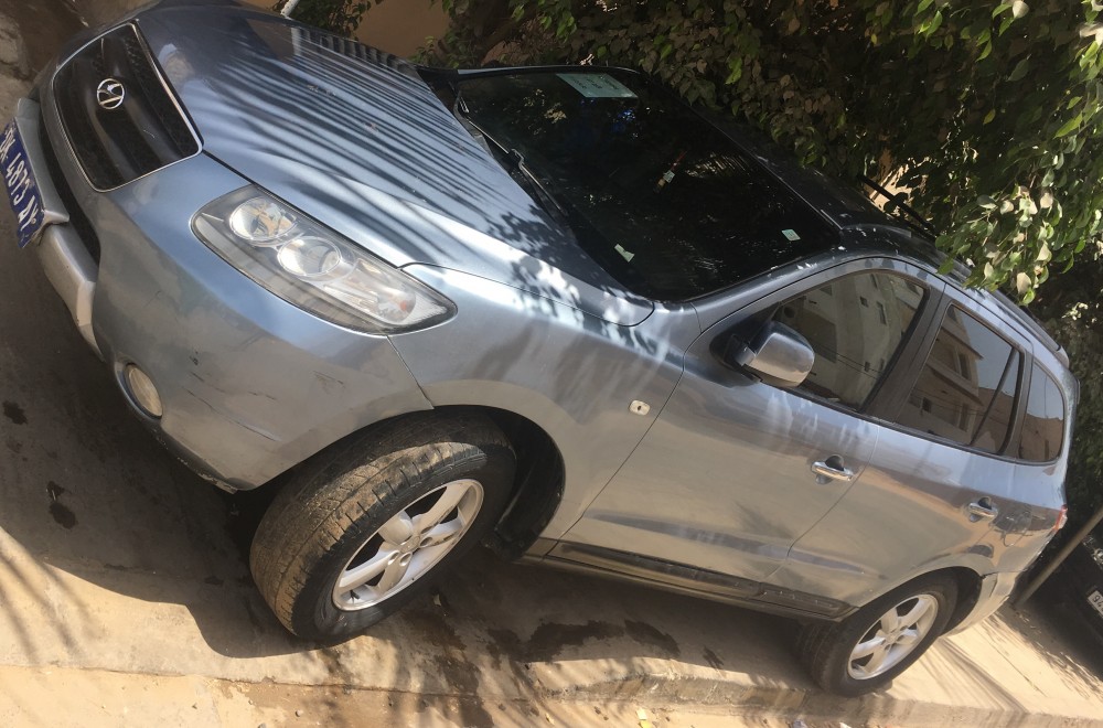 Hyundai Panthéon 2006 0