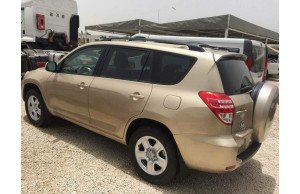 Toyota 2-cabine-hilux--44 2010