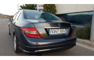 Mercedes 220-cdi-170-cv 2010