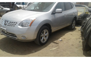Nissan ROGUE 2009