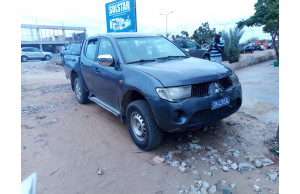 Mitsubishi L200 2011