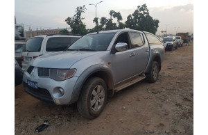 Mitsubishi L200 2009