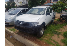 Mitsubishi L200 2010