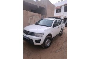 Mitsubishi L200 2012