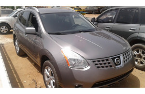 Nissan ROGUE-SL 2010