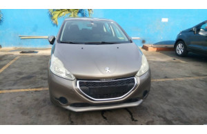 Peugeot 208 2013