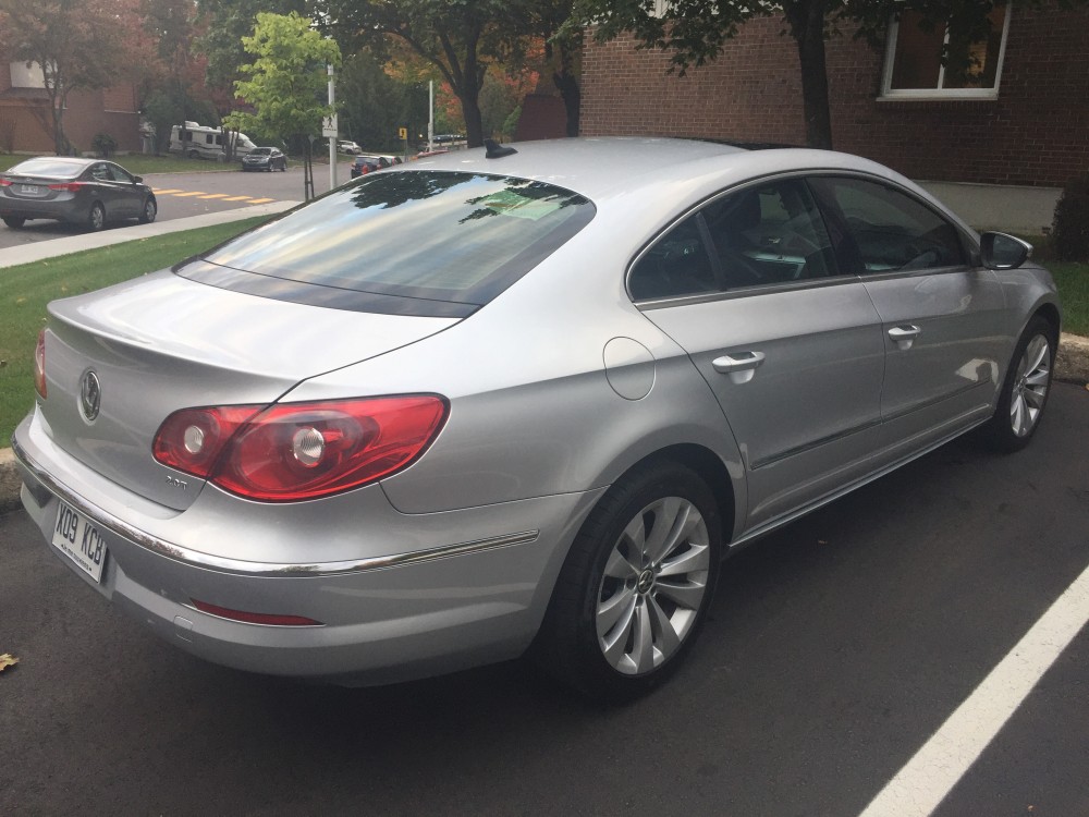Volkswagen Passat 2010 0